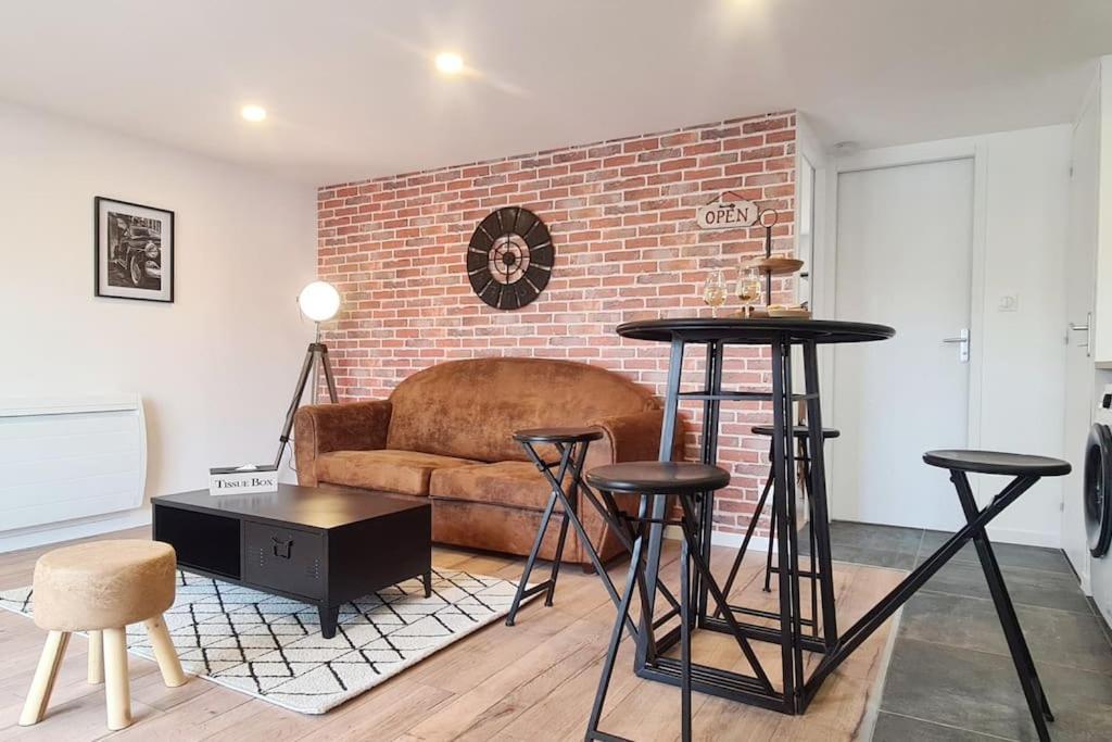 L'Atelier D'Emilie Apartment Bessines ภายนอก รูปภาพ